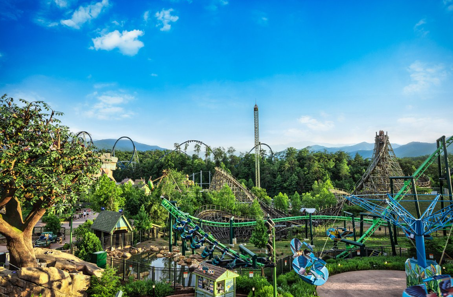 Dollywood, United States